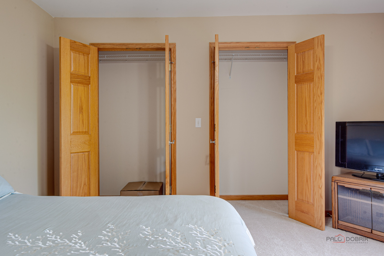 41 Park View Lane, Hawthorn Woods, IL 60047
