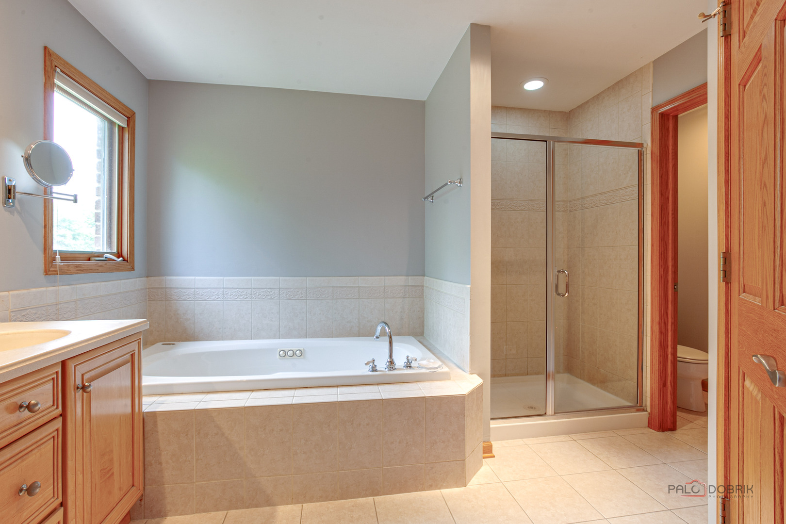 41 Park View Lane, Hawthorn Woods, IL 60047
