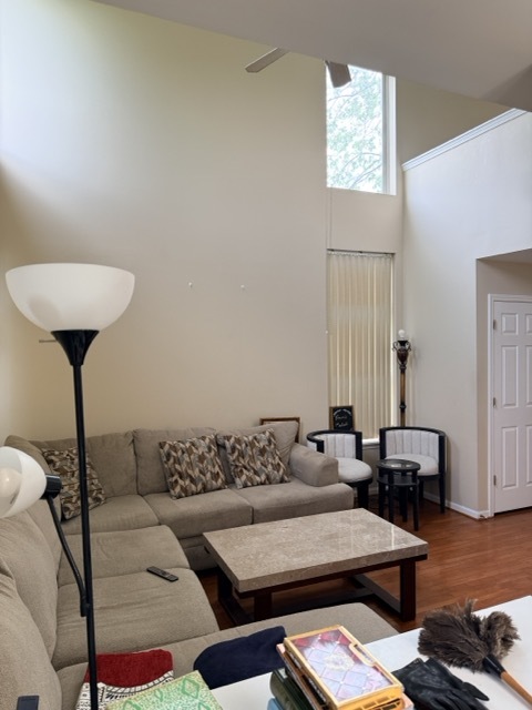 1530 E CHIVALRY Court, Palatine, IL 60074