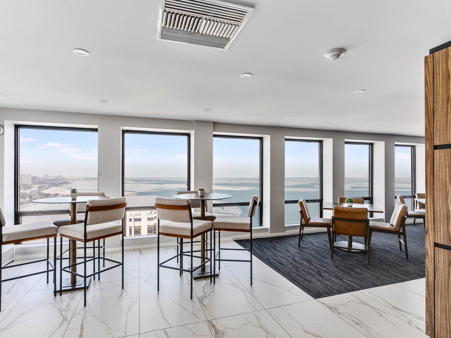 260 E Chestnut Street #409, Chicago, IL 60611