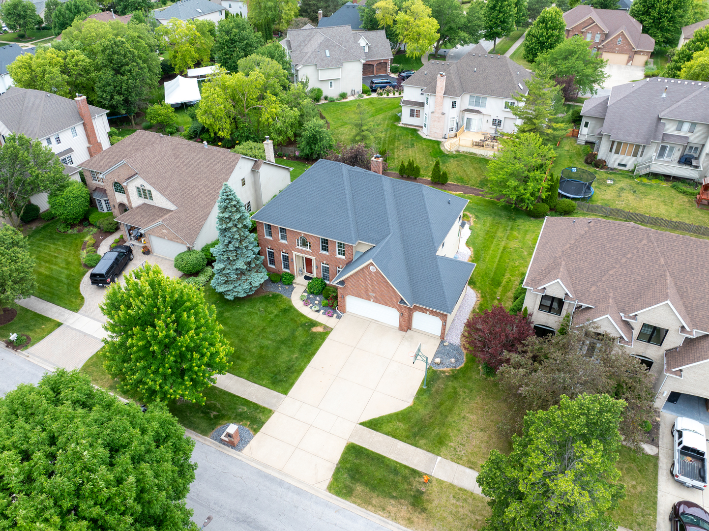 3423 Goldfinch Drive, Naperville, IL 60564