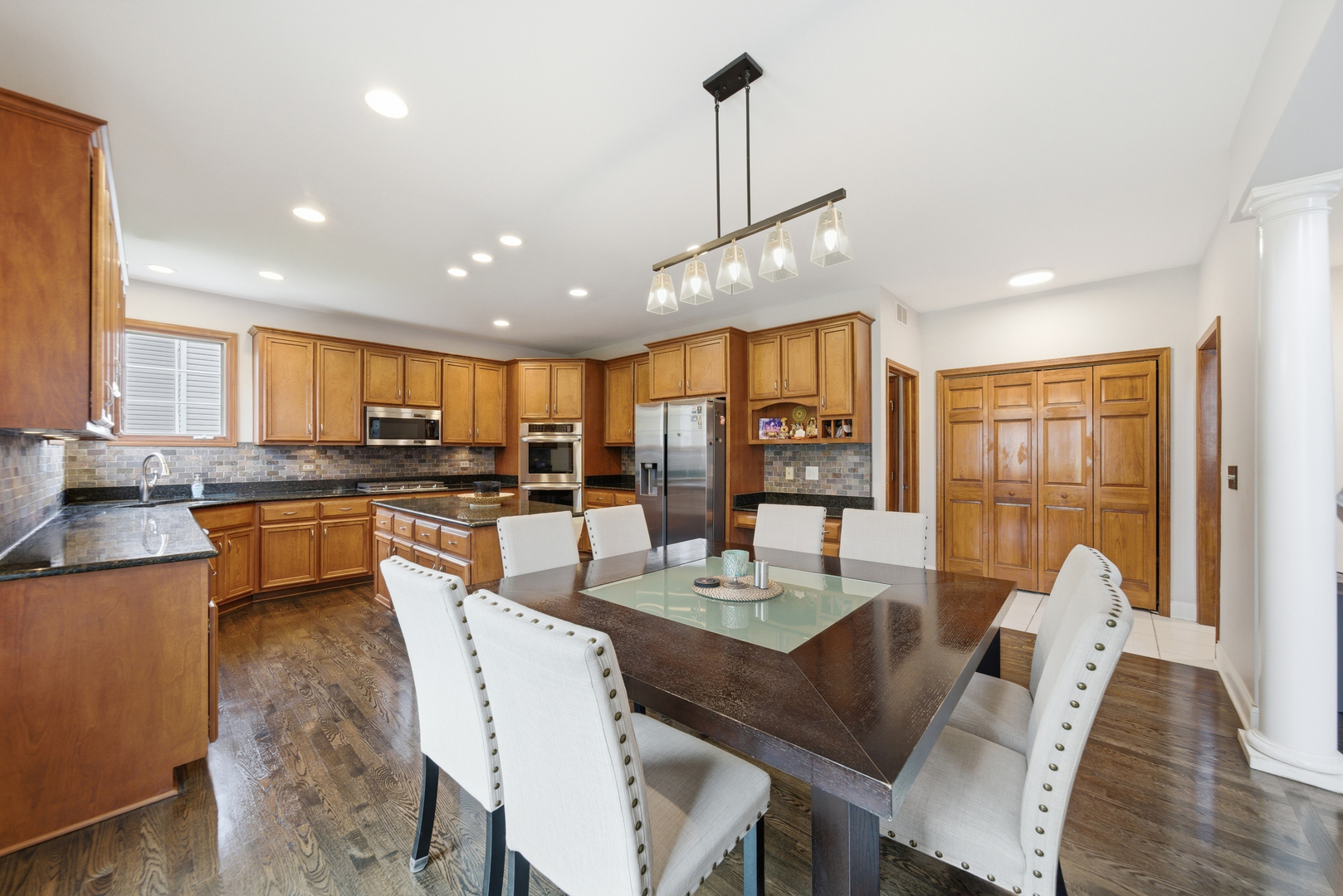 3423 Goldfinch Drive, Naperville, IL 60564