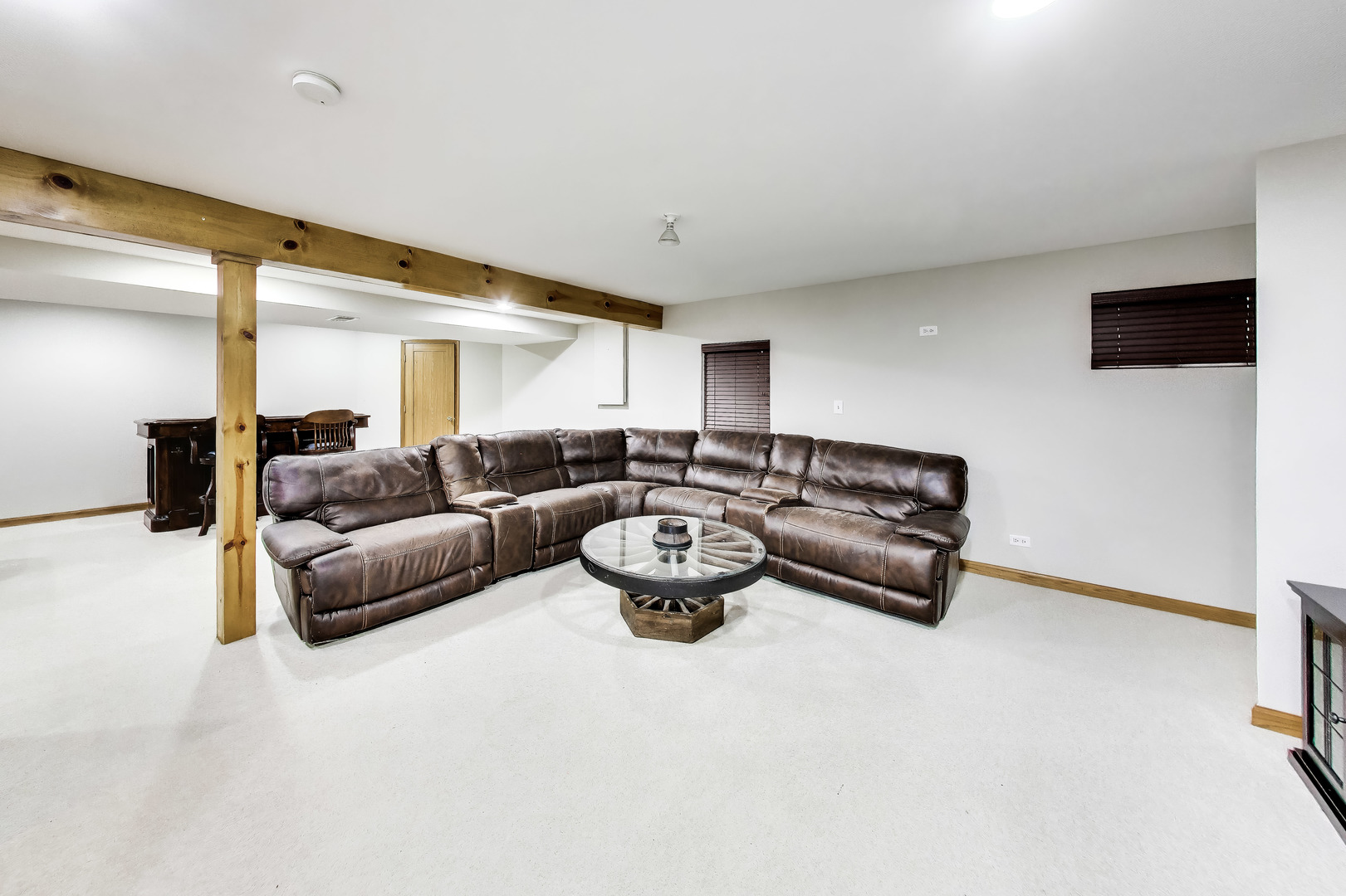 438 W Trail Court, Grayslake, IL 60030