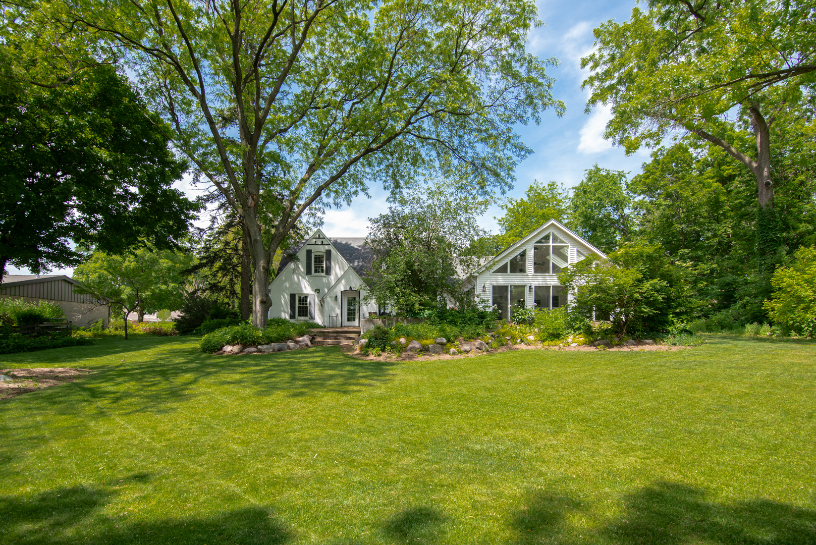 1507 S Garden Street, Palatine, IL 60067