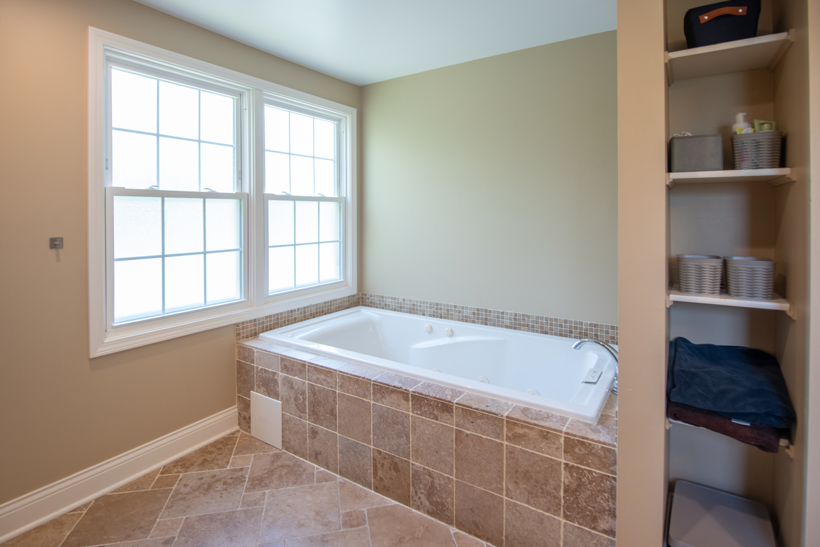 1507 S Garden Street, Palatine, IL 60067