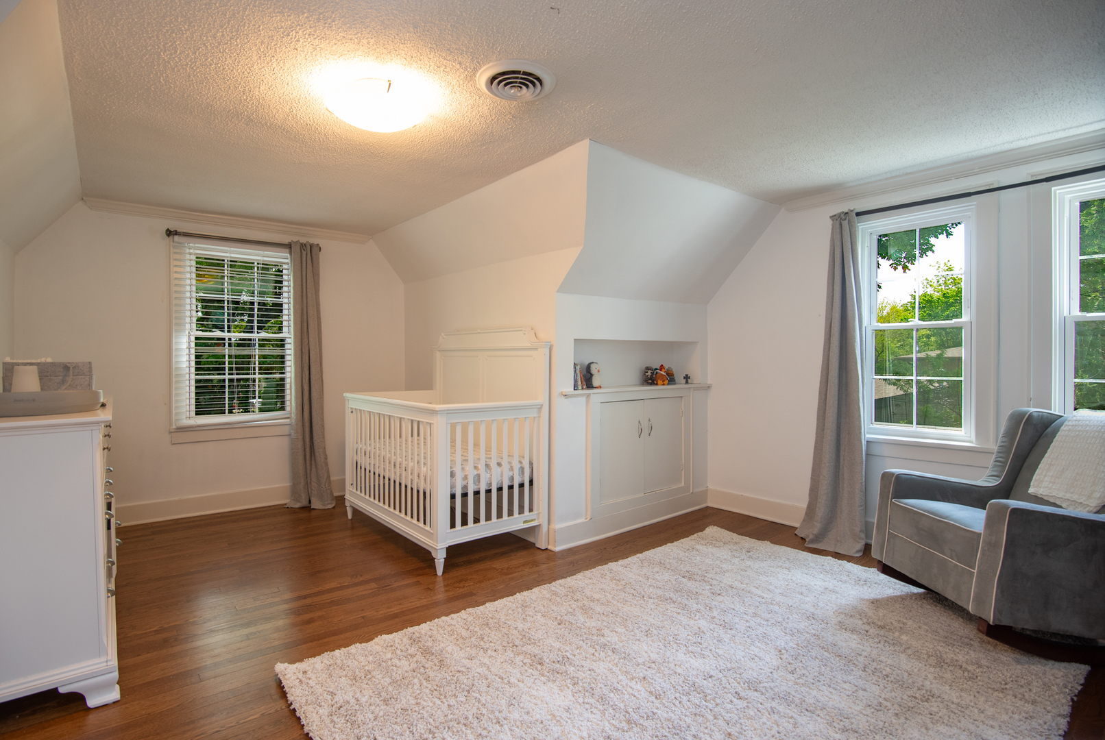 1507 S Garden Street, Palatine, IL 60067