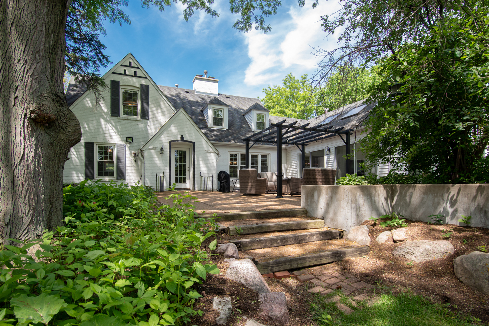 1507 S Garden Street, Palatine, IL 60067