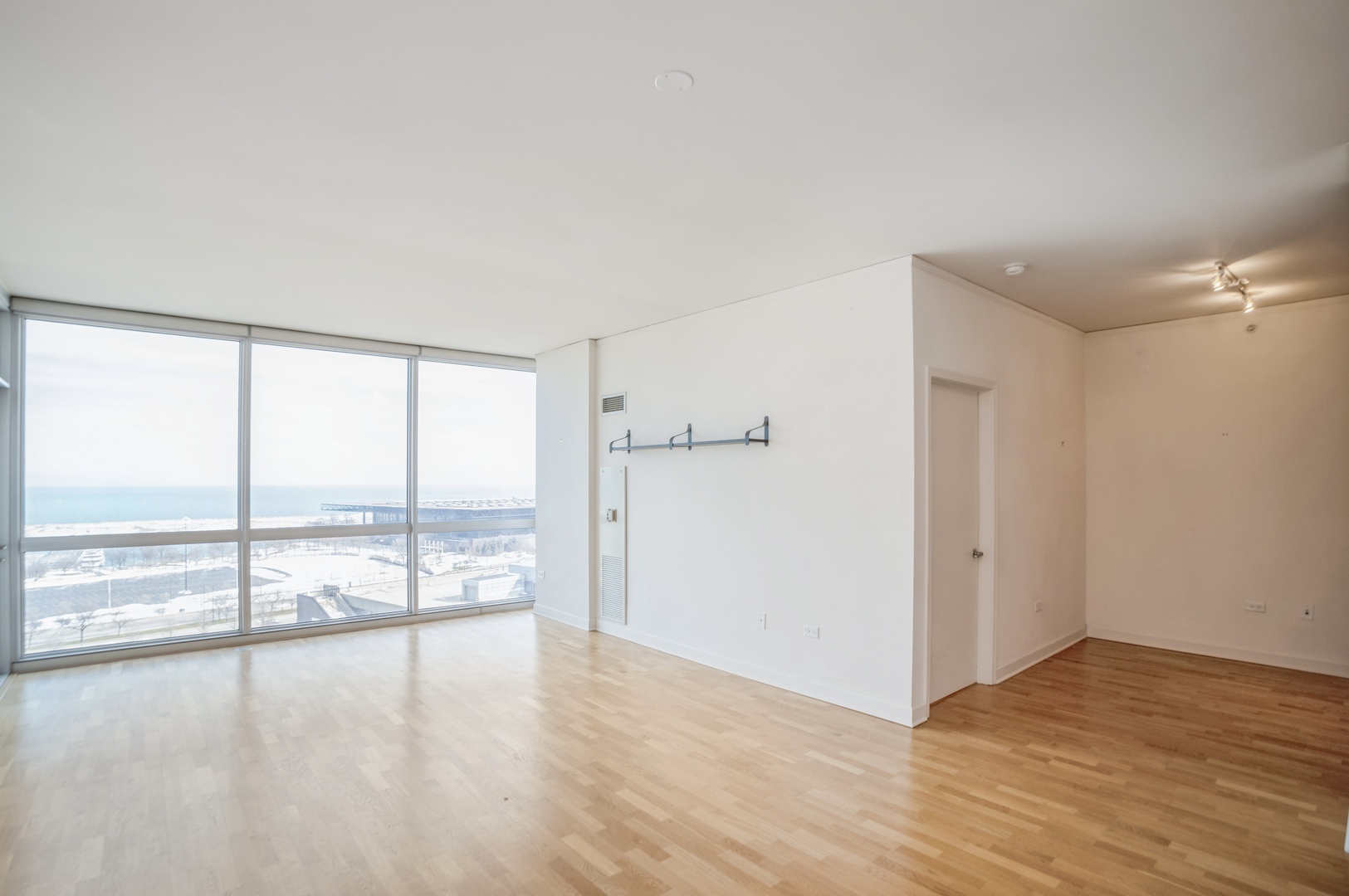 1901 S Calumet Avenue #1502, Chicago, IL 60616