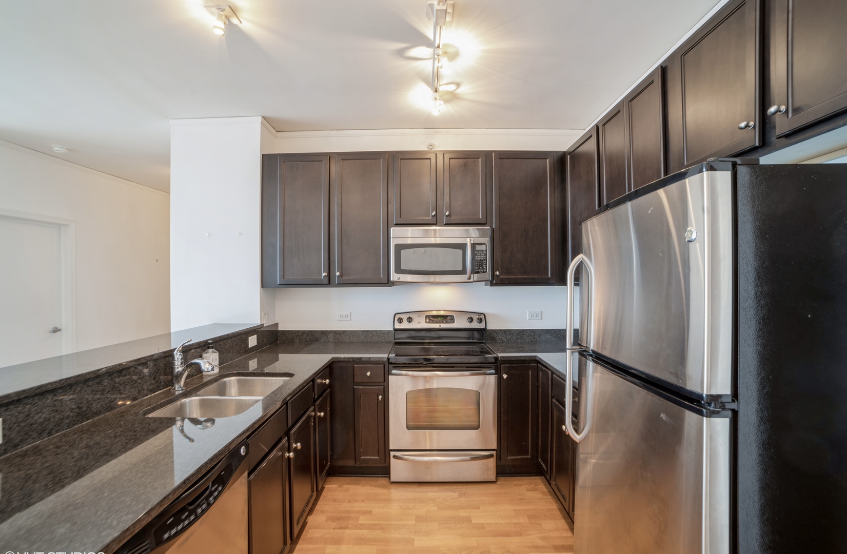 1901 S Calumet Avenue #1502, Chicago, IL 60616