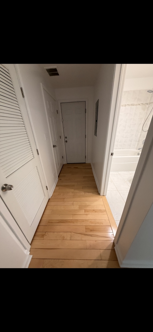4944 N KIMBALL Avenue #3E, Chicago, IL 60625