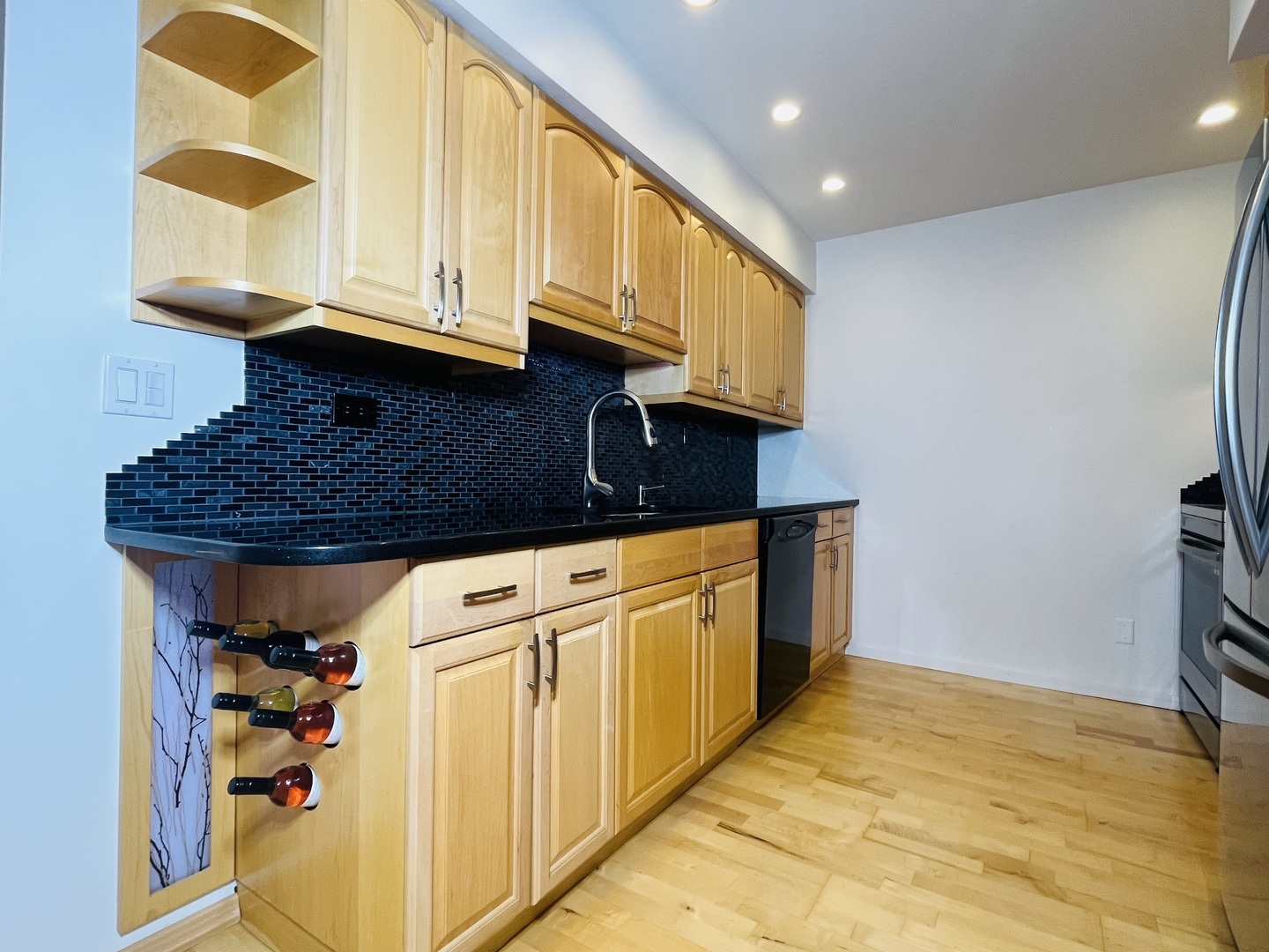 800 E Old Willow Road #105, Prospect Heights, IL 60070