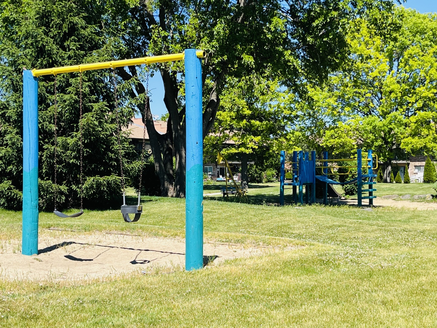 800 E Old Willow Road #105, Prospect Heights, IL 60070