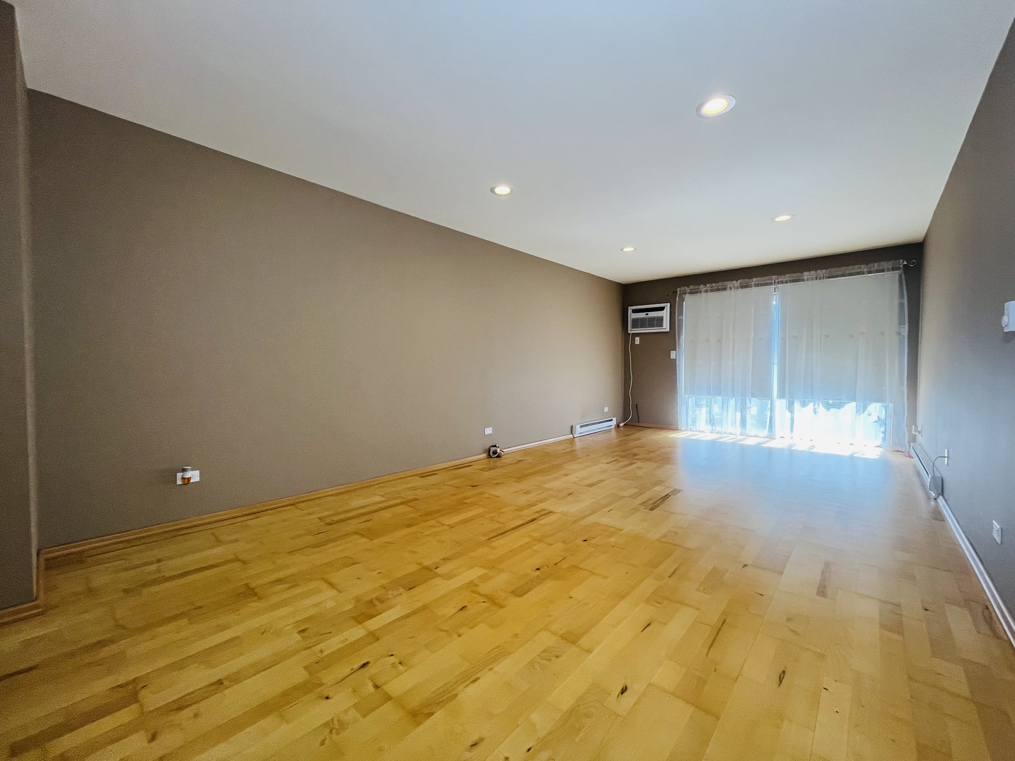 800 E Old Willow Road #105, Prospect Heights, IL 60070