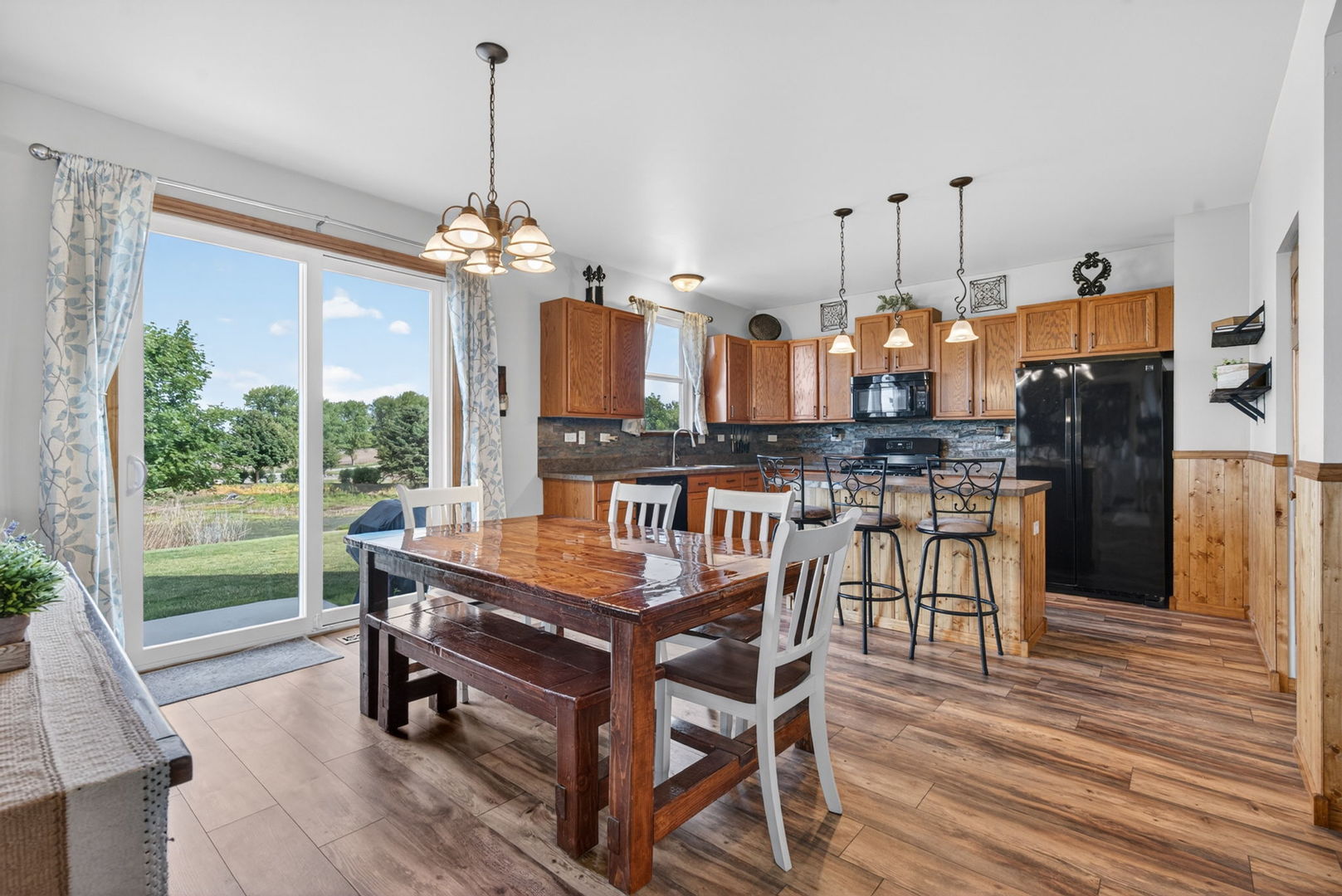 905 Avalon Way, Minooka, IL 60447