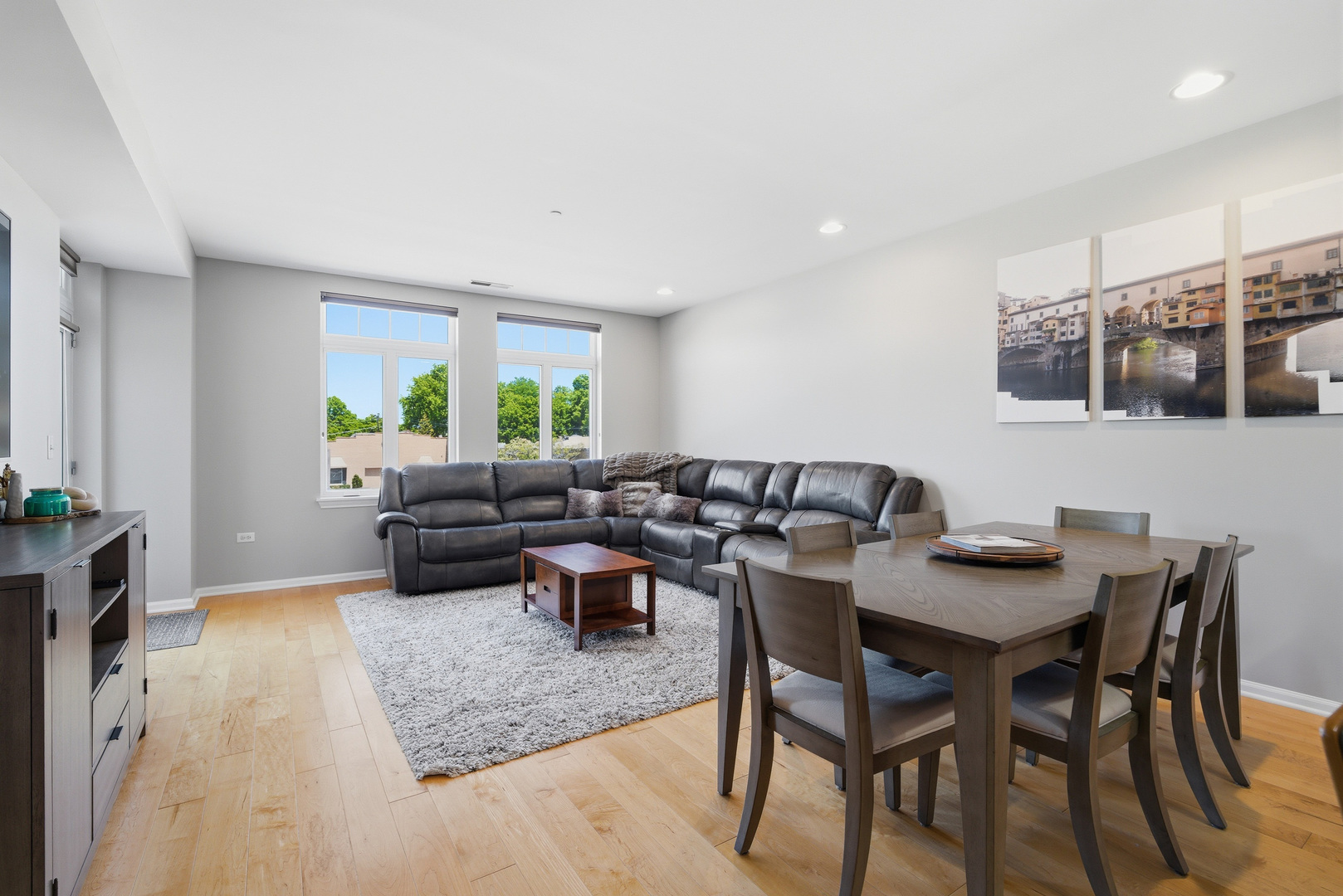 120 N NORTHWEST Highway #207, Park Ridge, IL 60068