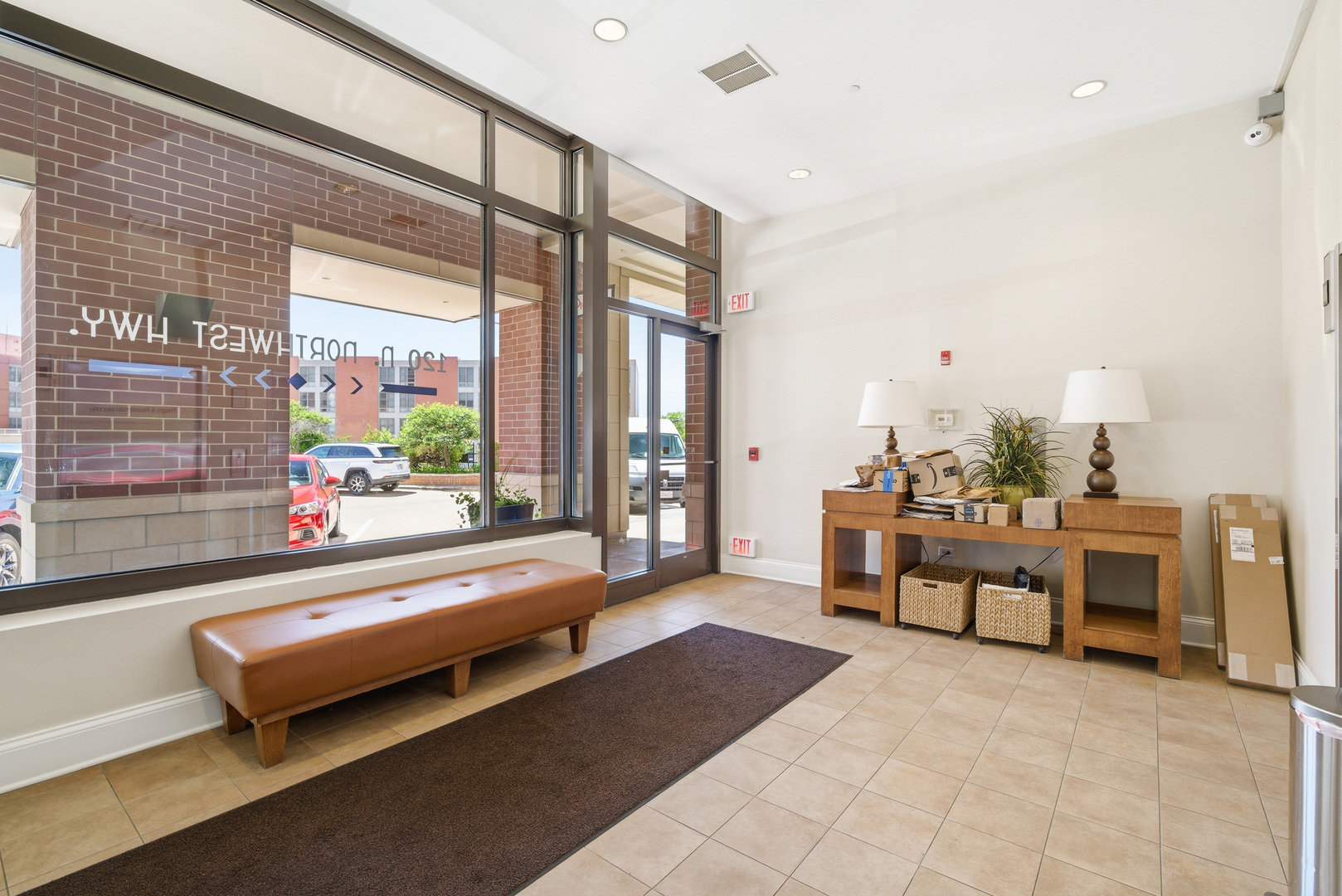120 N NORTHWEST Highway #207, Park Ridge, IL 60068