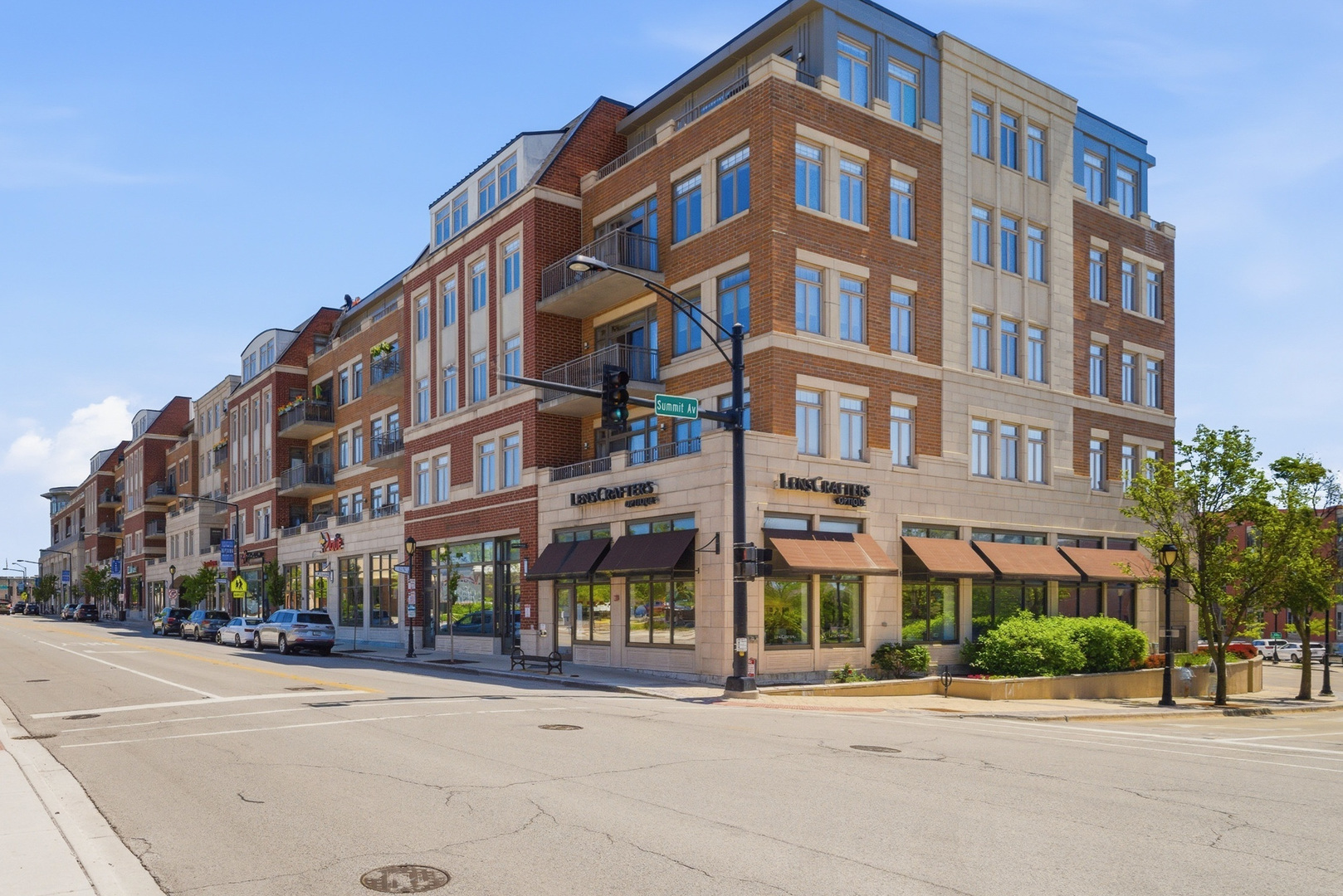 120 N NORTHWEST Highway #207, Park Ridge, IL 60068