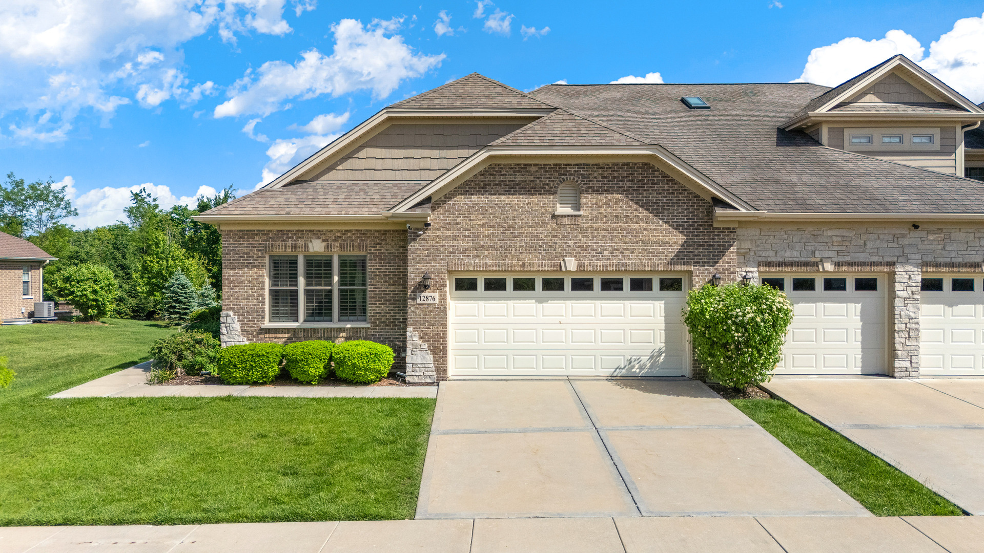 12876 Rosa Lane, Lemont, IL 60439