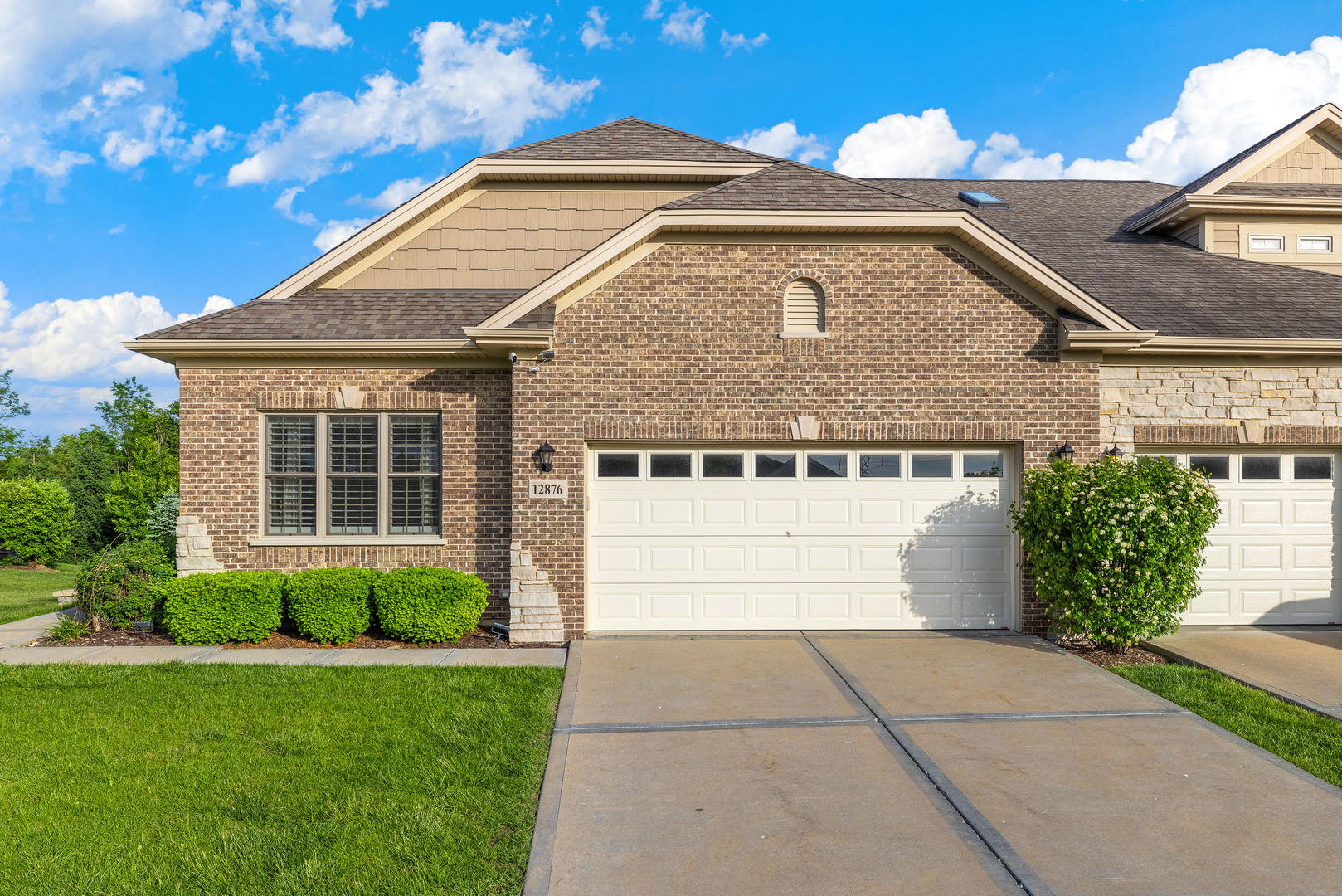 12876 Rosa Lane, Lemont, IL 60439