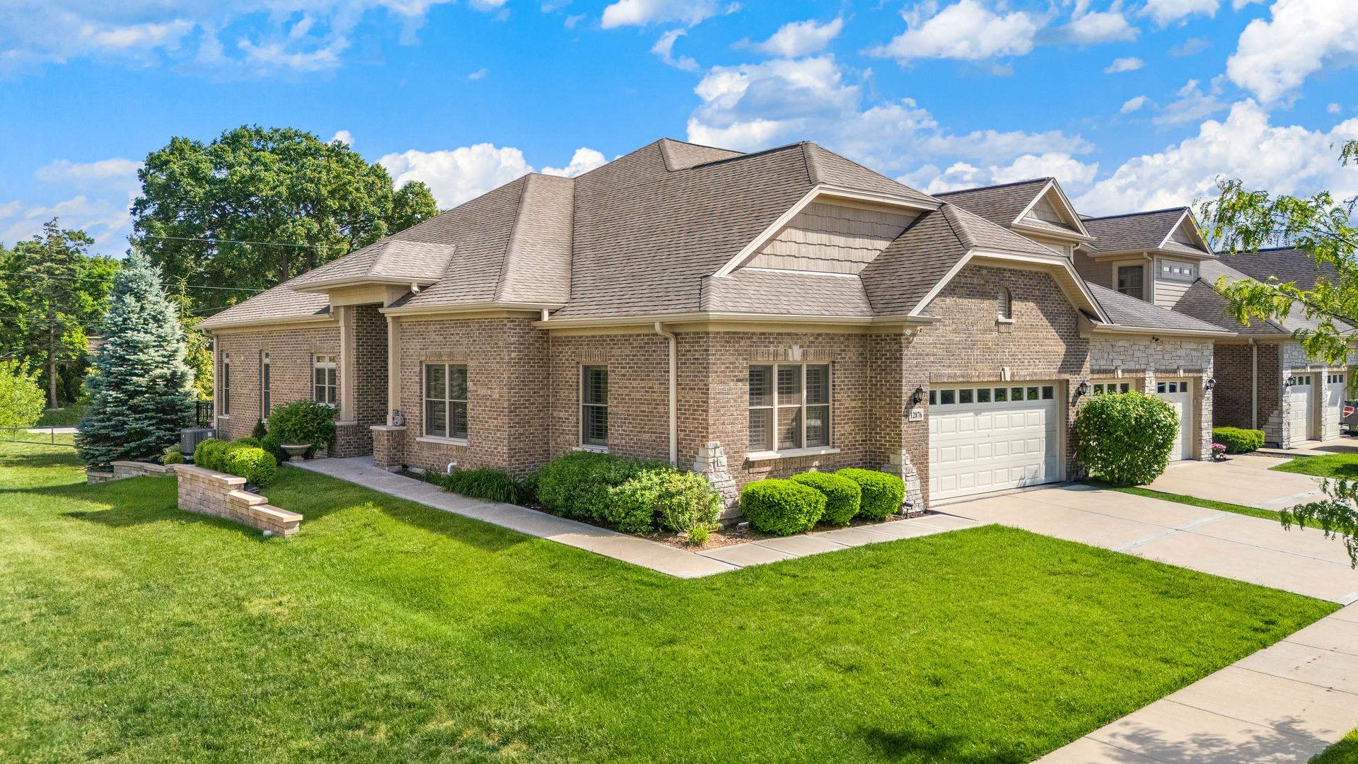 12876 Rosa Lane, Lemont, IL 60439
