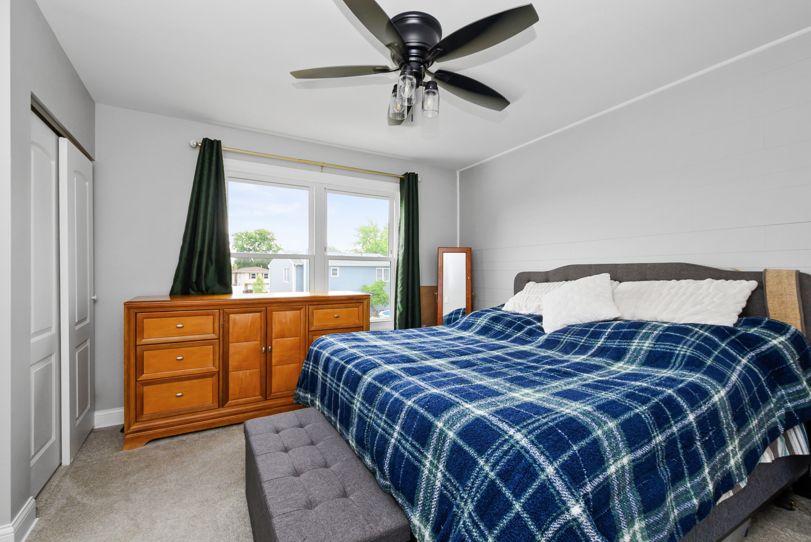 20137 S Rosewood Drive, Frankfort, IL 60423