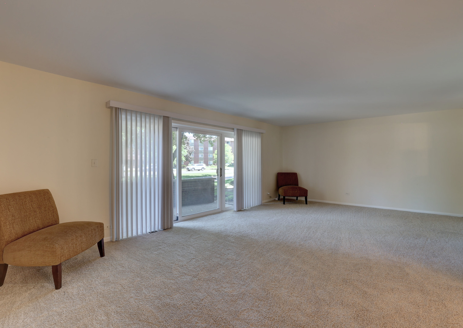 1030 S FERNANDEZ Avenue #1T, Arlington Heights, IL 60005