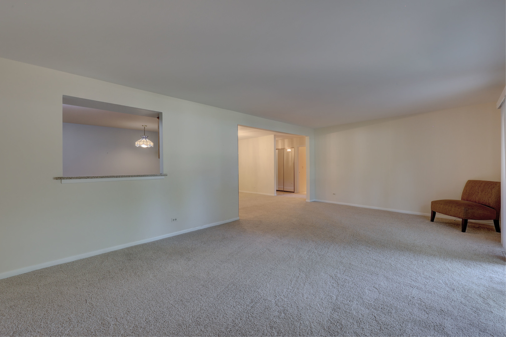 1030 S FERNANDEZ Avenue #1T, Arlington Heights, IL 60005