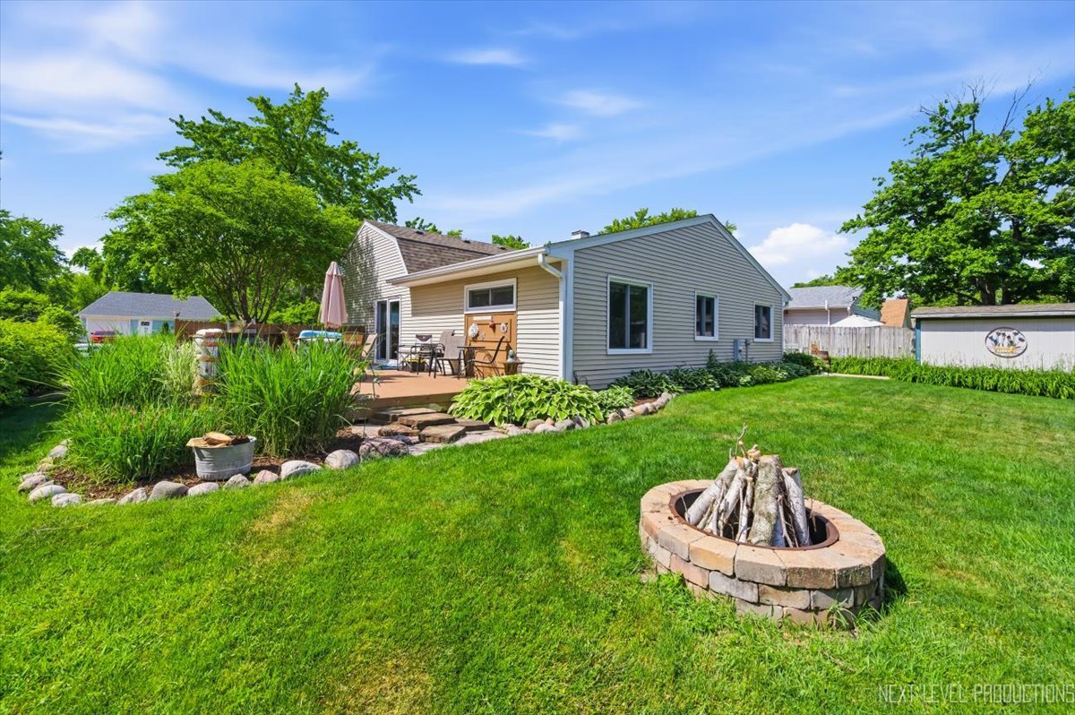 10 Shermead Road, Montgomery, IL 60538