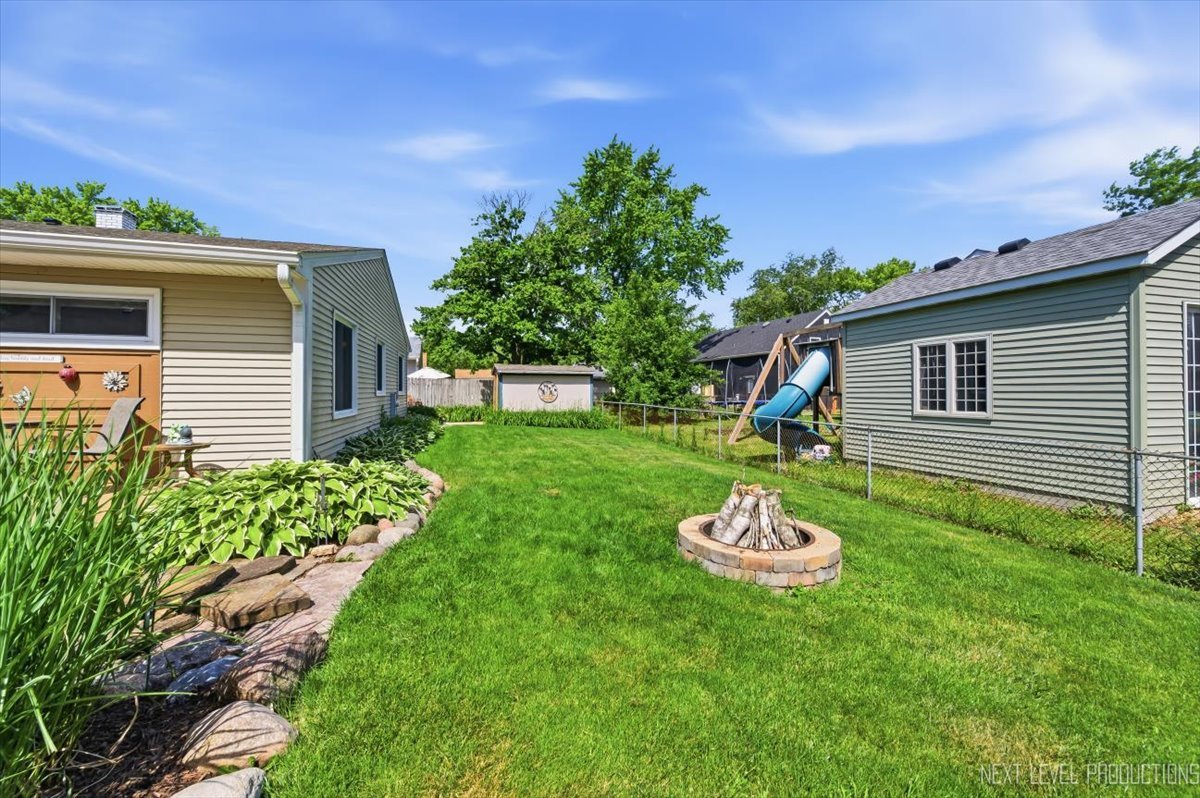 10 Shermead Road, Montgomery, IL 60538