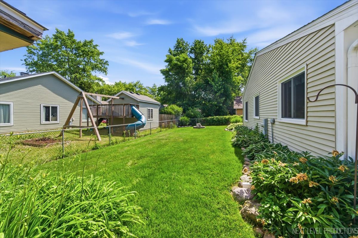 10 Shermead Road, Montgomery, IL 60538