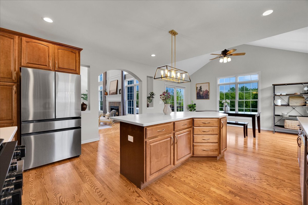 5 Covington Court, Algonquin, IL 60102
