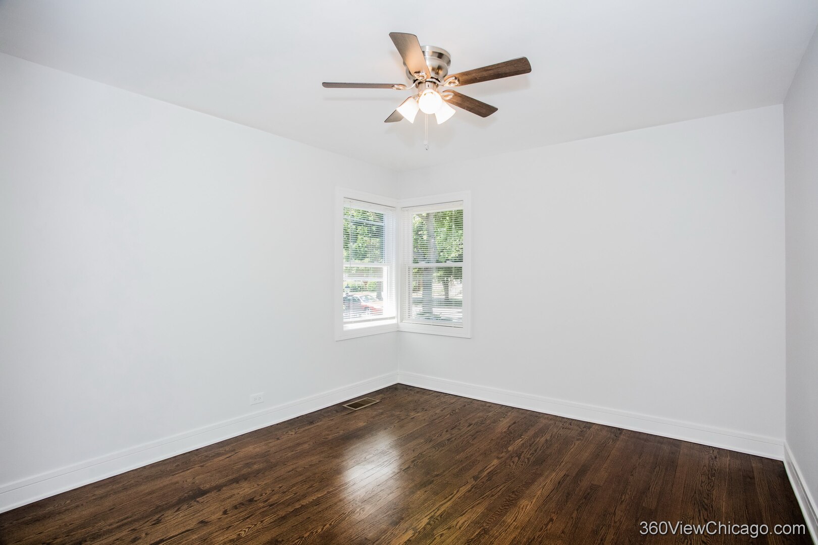 10601 S Peoria Street, Chicago, IL 60643