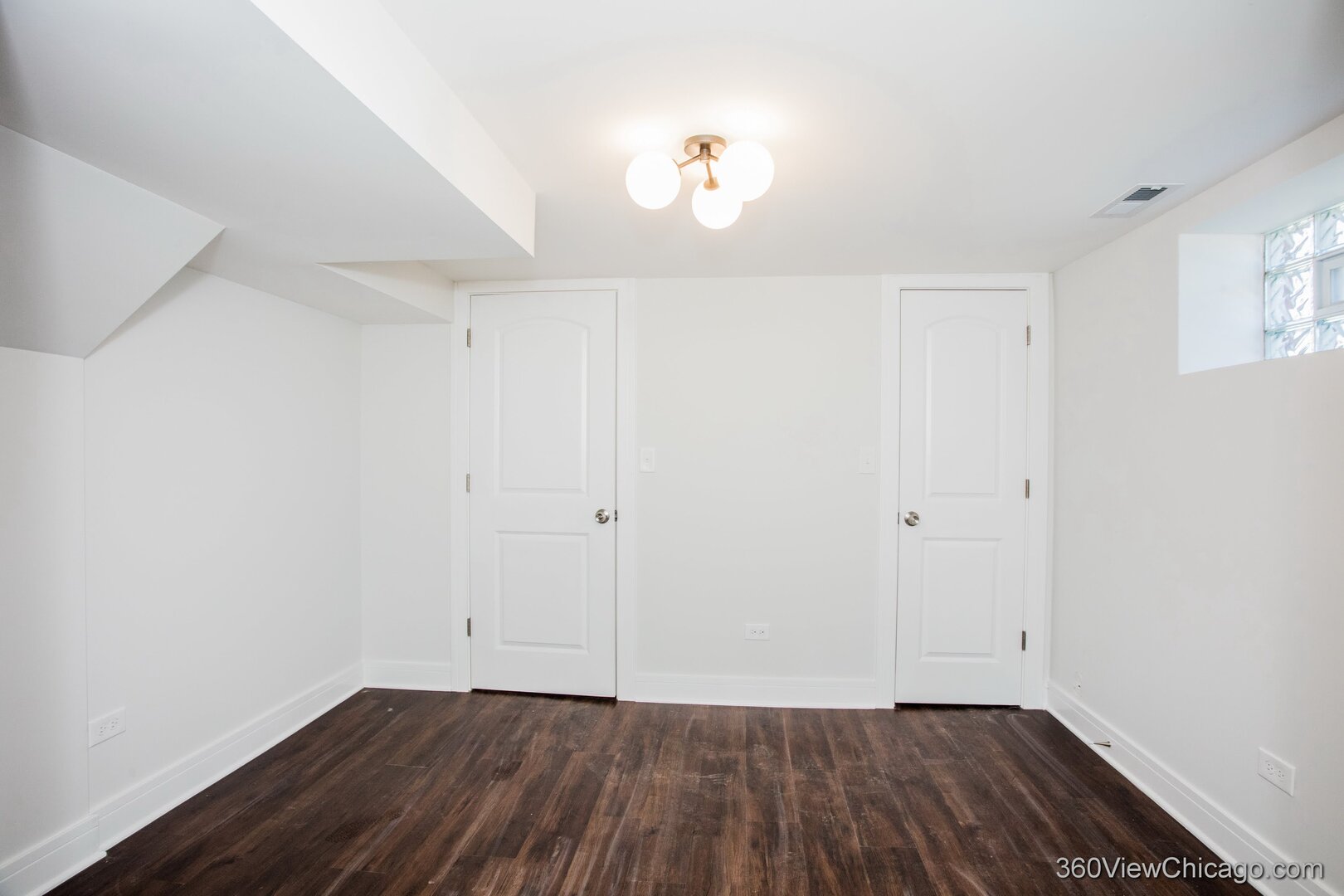10601 S Peoria Street, Chicago, IL 60643
