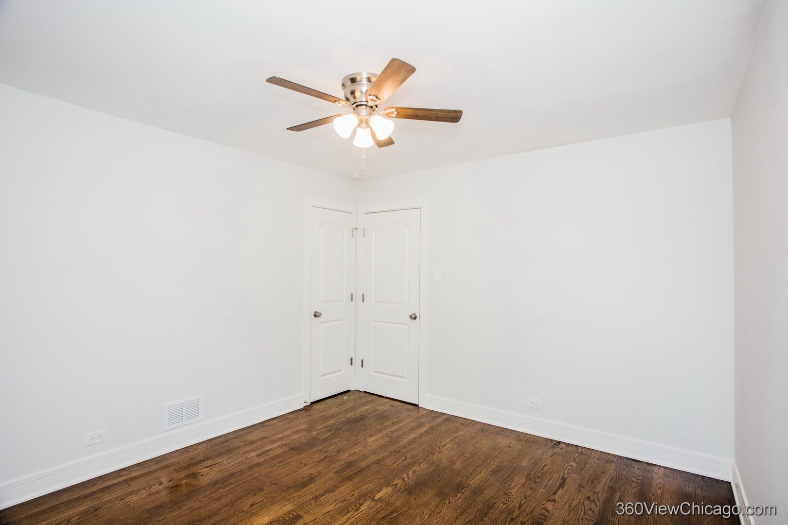 10601 S Peoria Street, Chicago, IL 60643