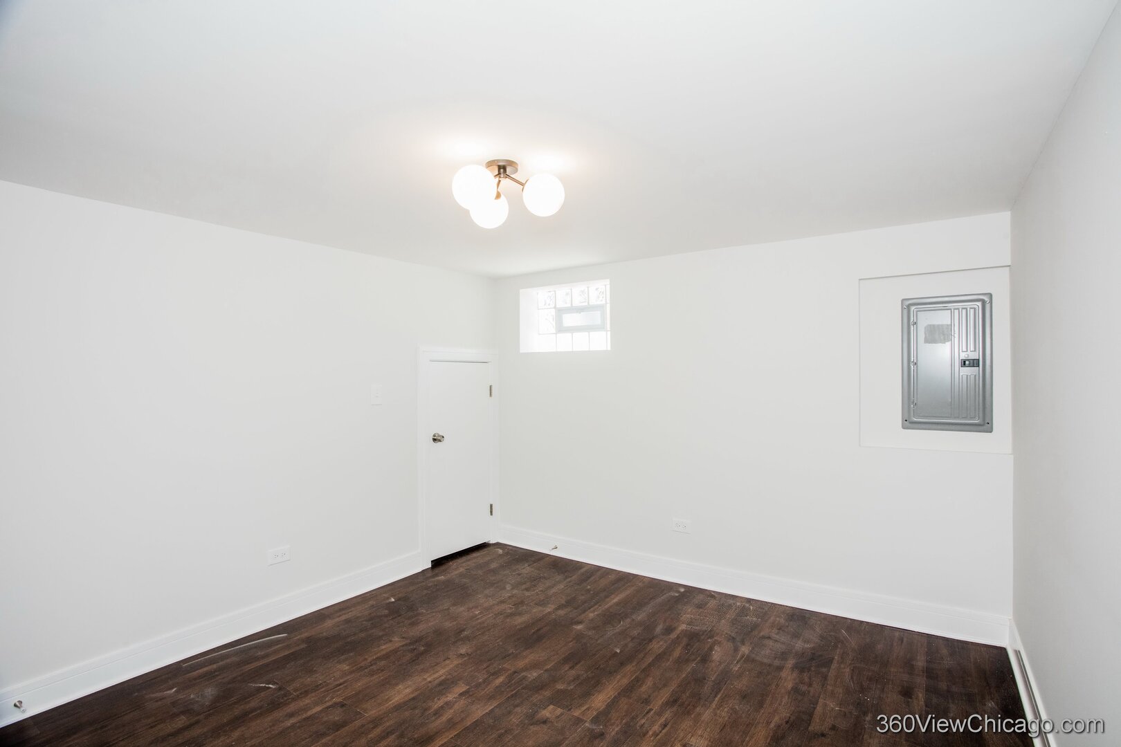 10601 S Peoria Street, Chicago, IL 60643