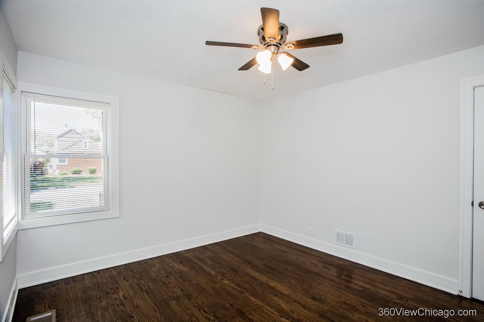 10601 S Peoria Street, Chicago, IL 60643