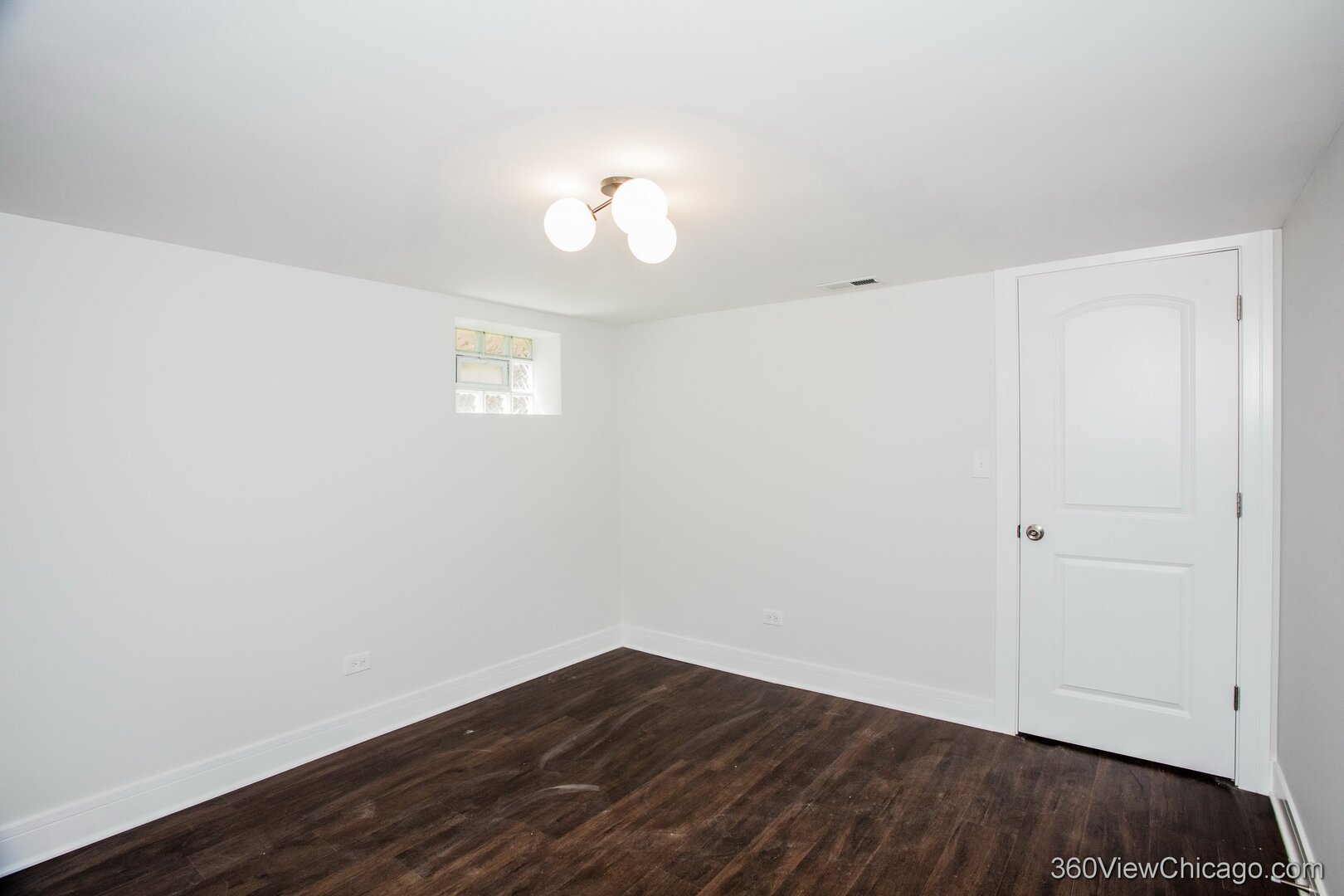 10601 S Peoria Street, Chicago, IL 60643