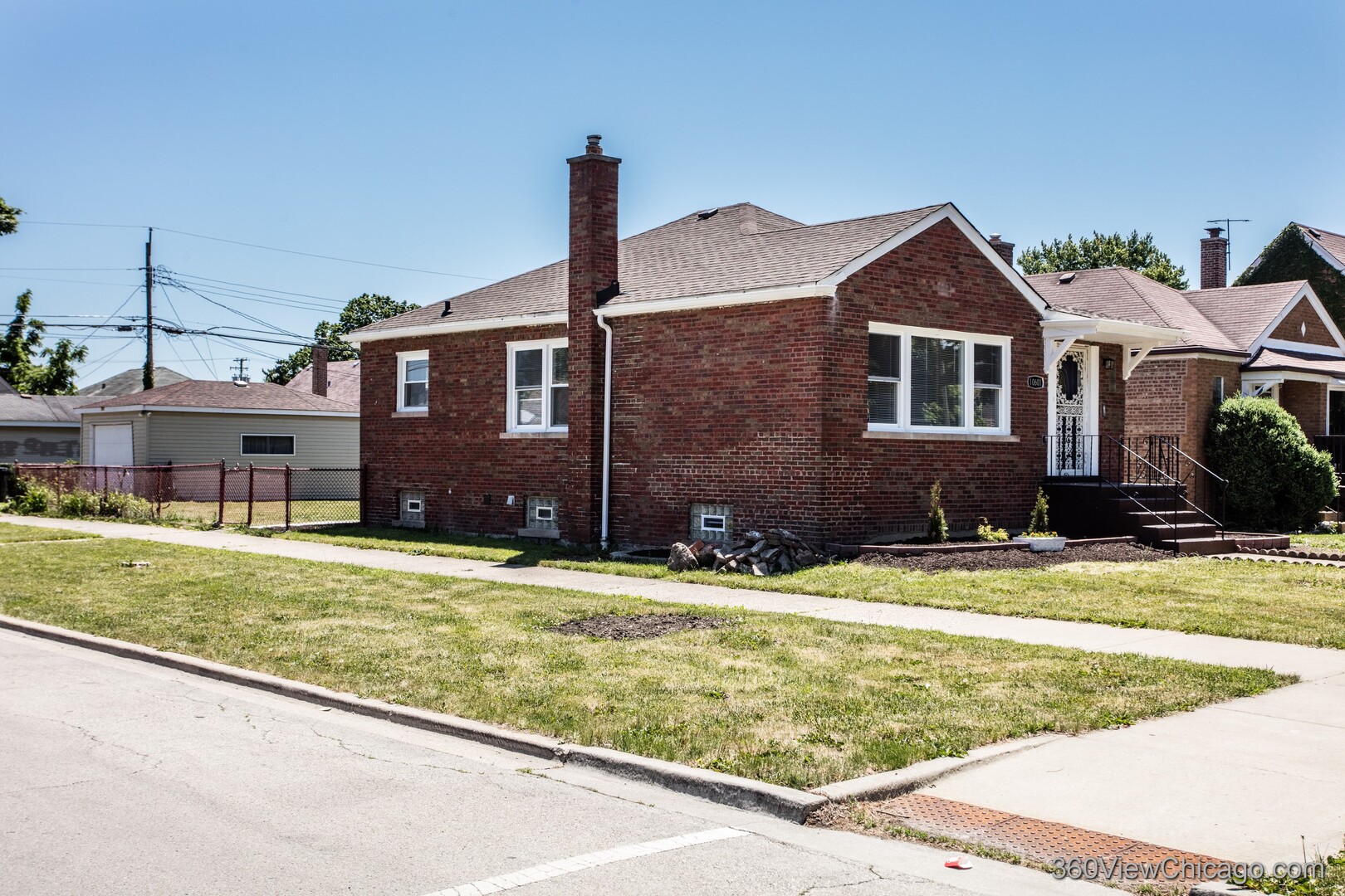 10601 S Peoria Street, Chicago, IL 60643