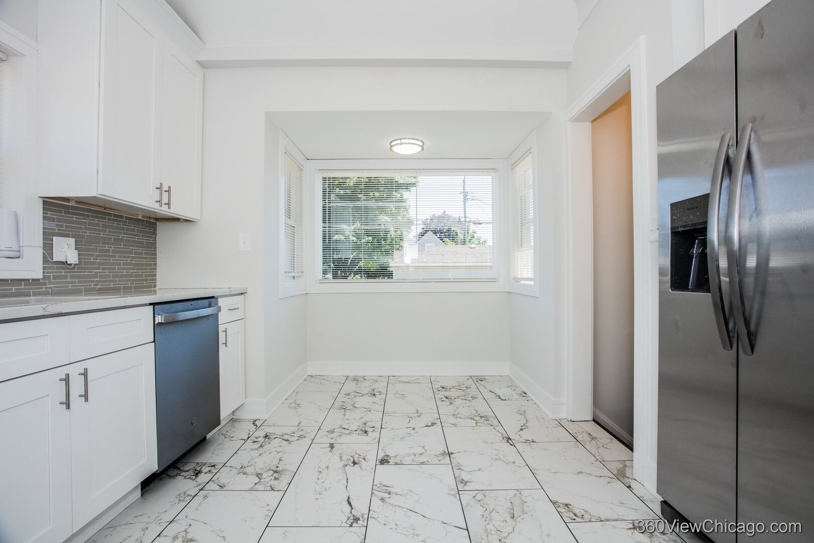 10601 S Peoria Street, Chicago, IL 60643