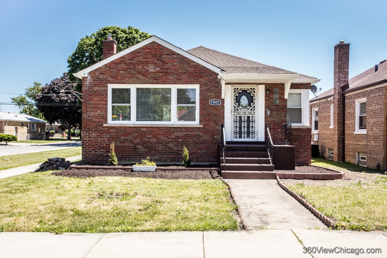 10601 S Peoria Street, Chicago, IL 60643