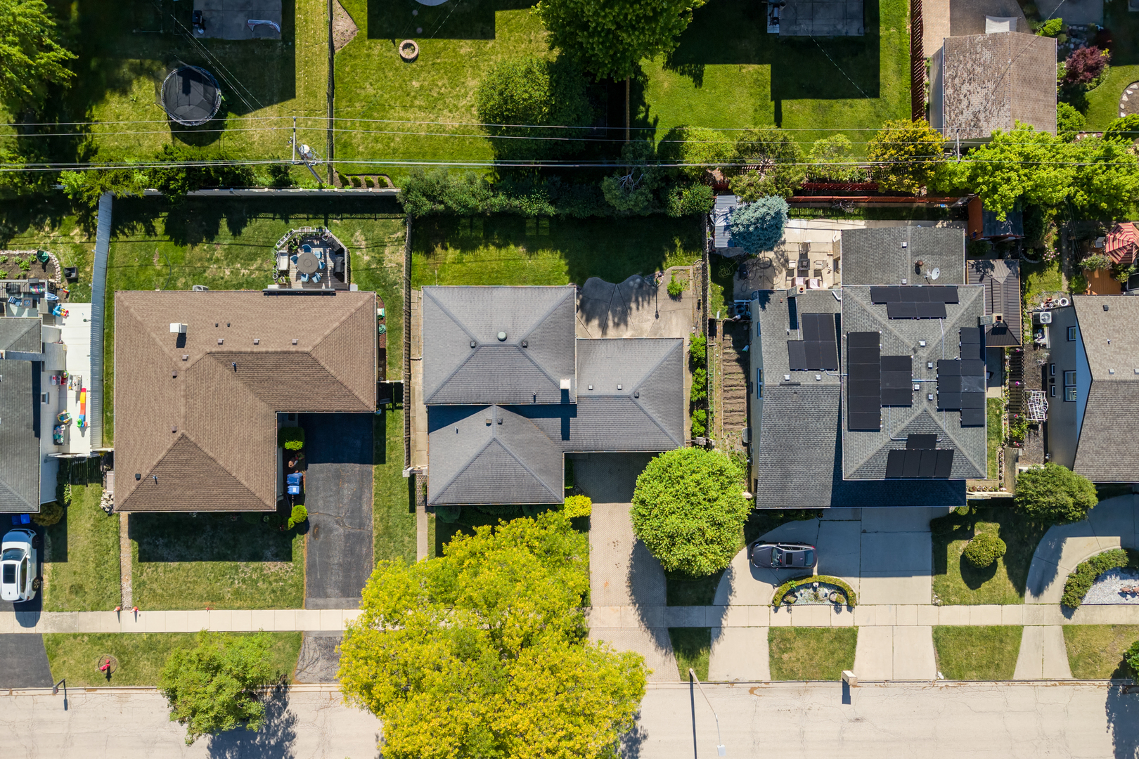 72 Marina Drive, Des Plaines, IL 60016