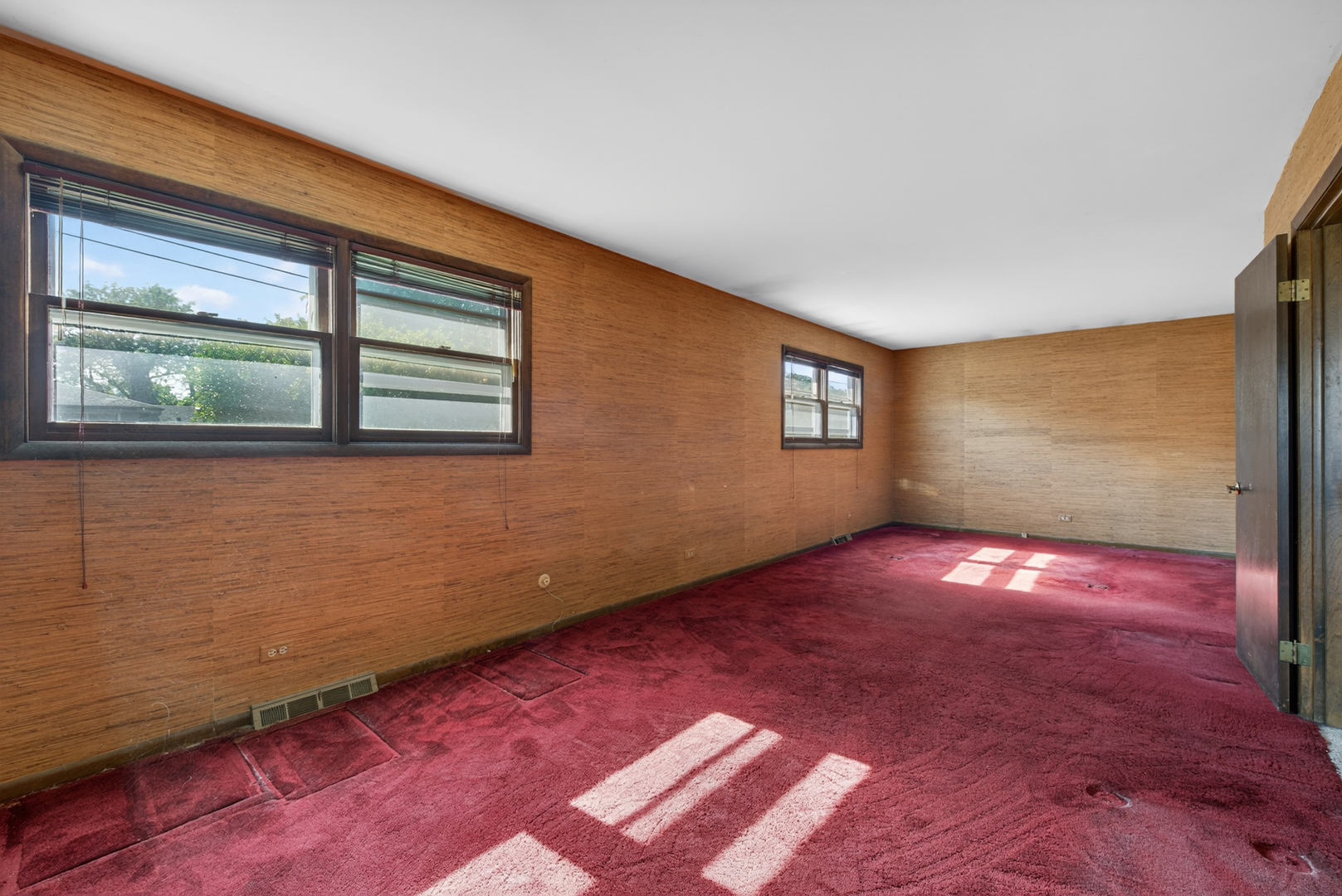 72 Marina Drive, Des Plaines, IL 60016