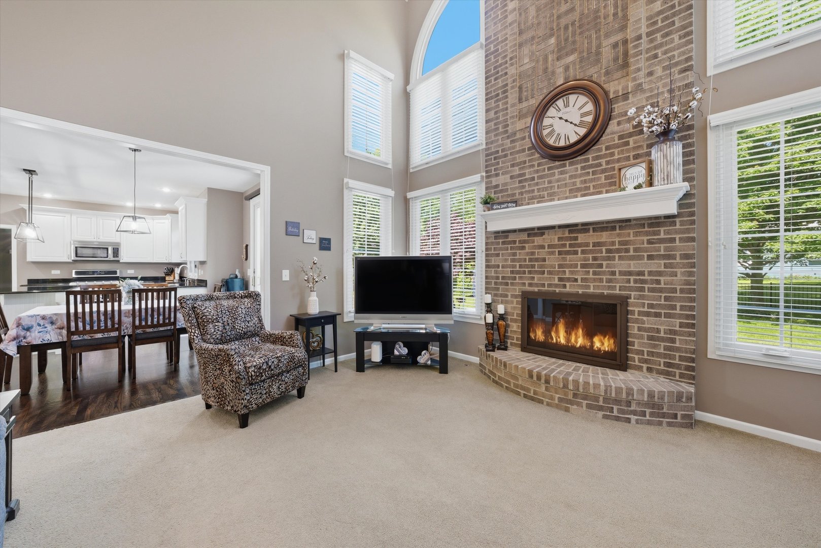 1592 Jeanel Lane, Aurora, IL 60502