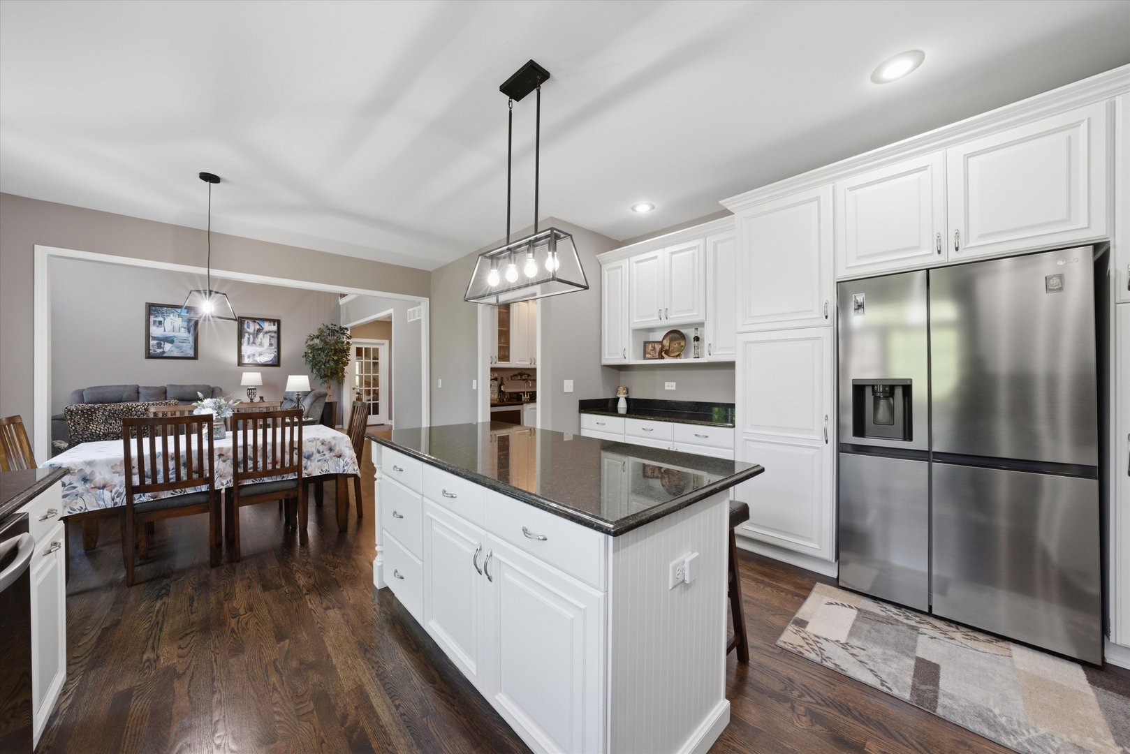 1592 Jeanel Lane, Aurora, IL 60502
