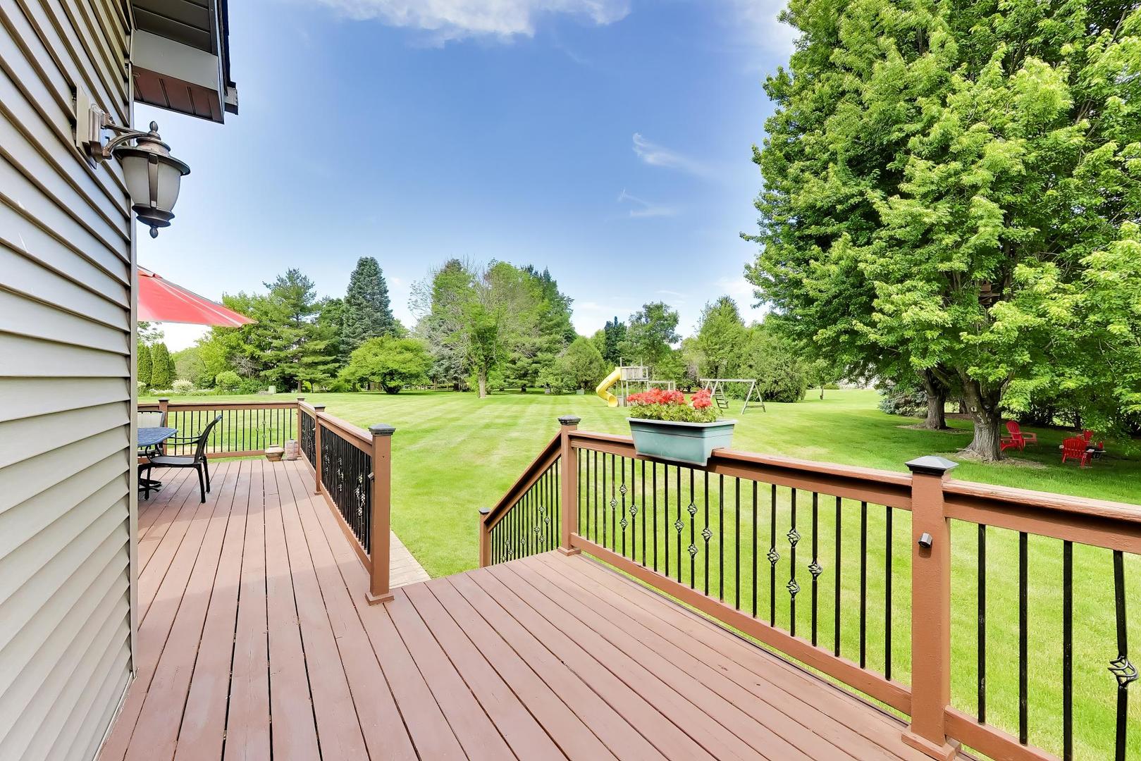 214 Red Bud Circle, Sleepy Hollow, IL 60118