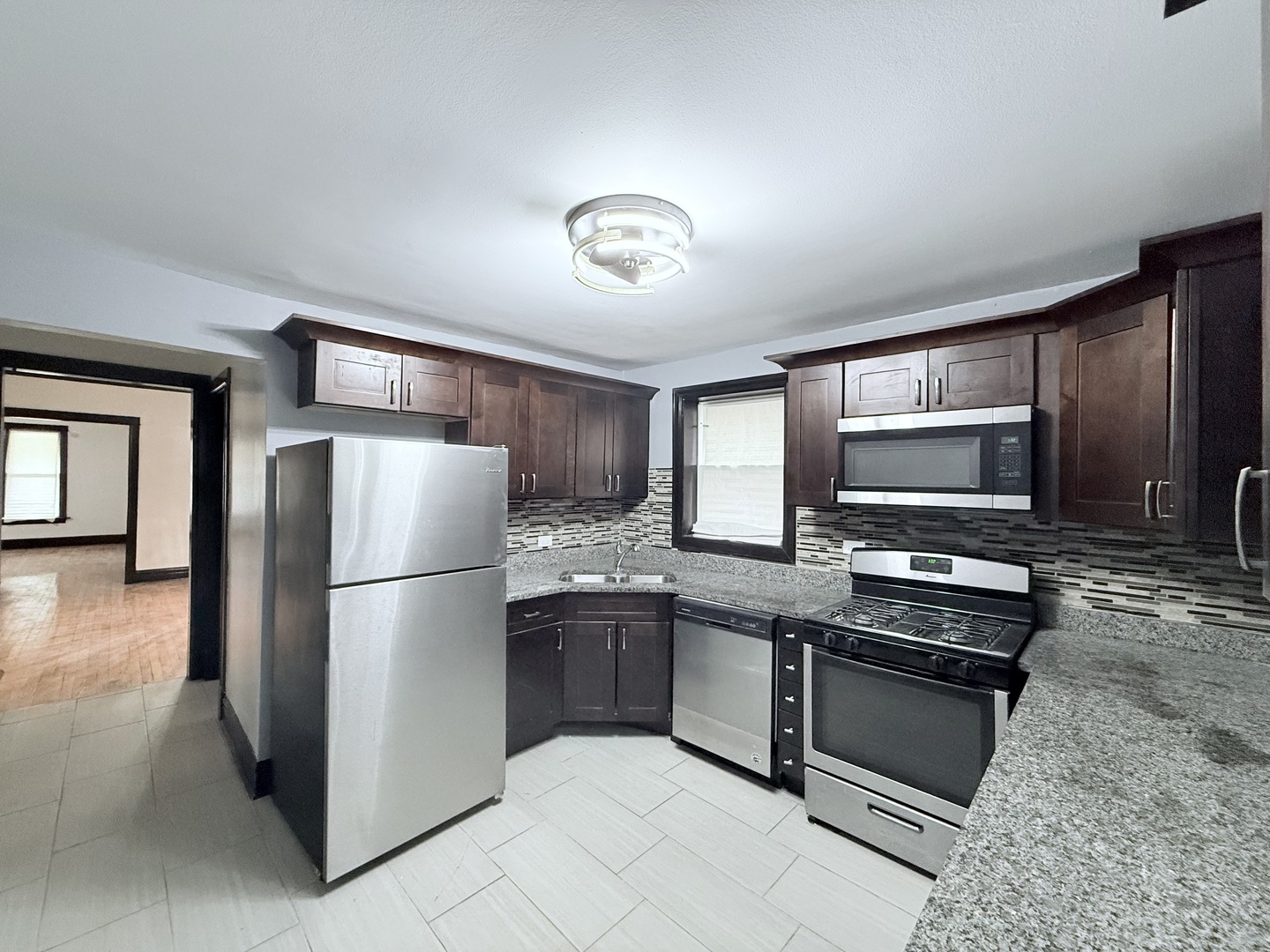 7924 S Peoria Street, Chicago, IL 60620