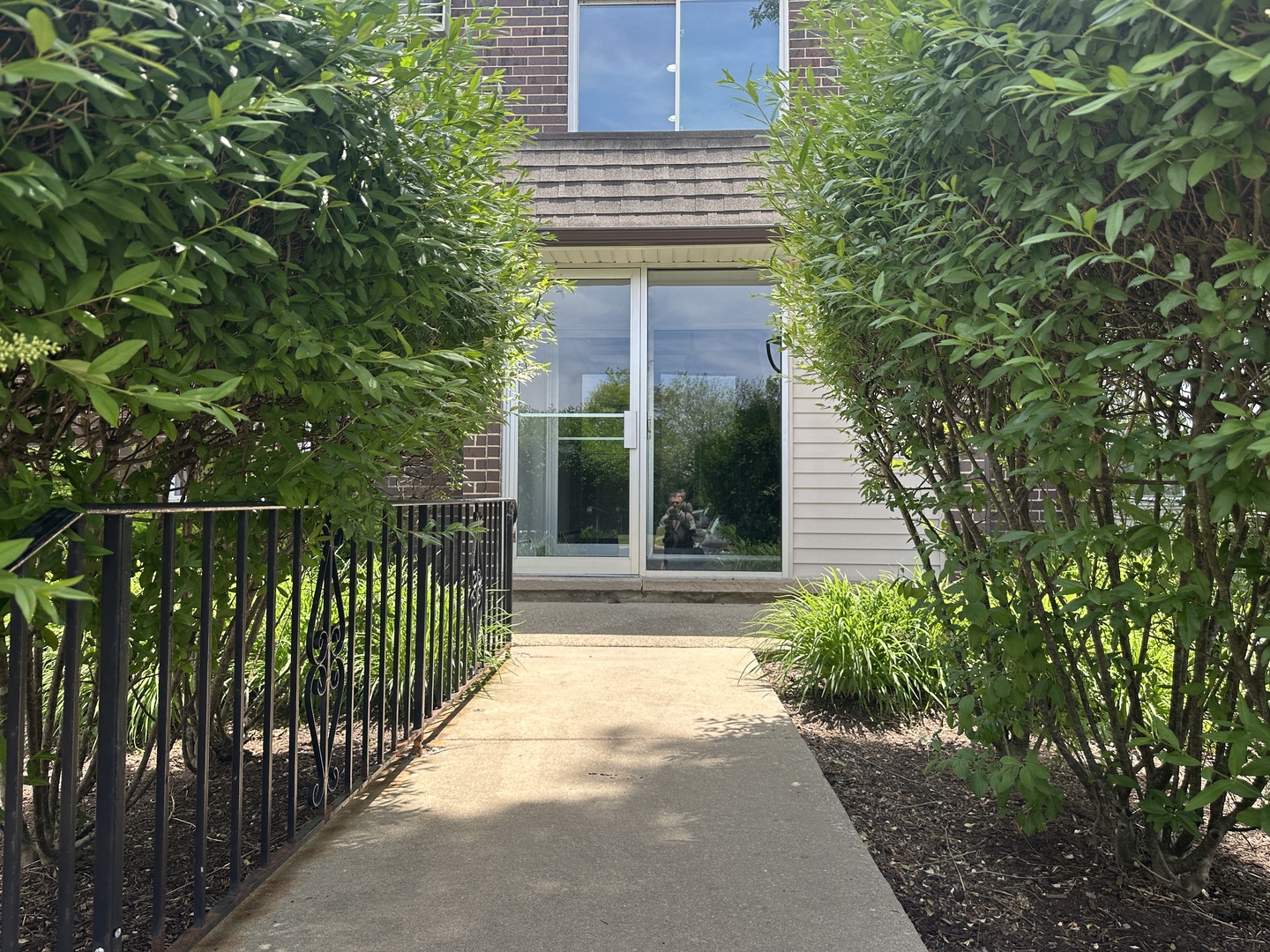 845 Miller Lane #101, Buffalo Grove, IL 60089