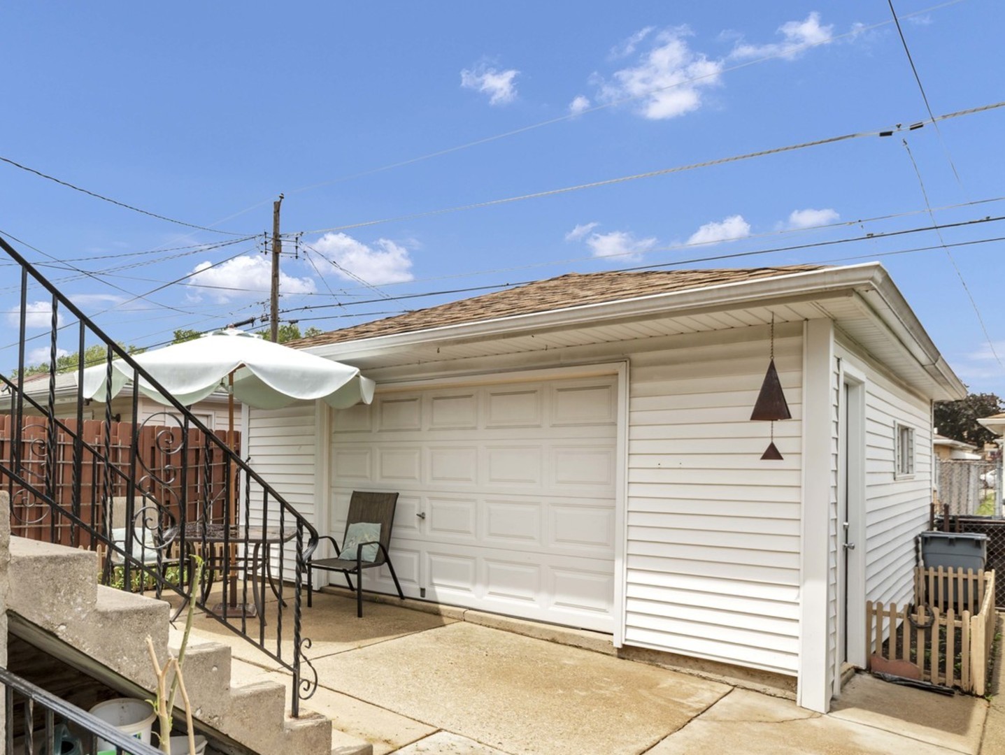 7008 W Montrose Avenue, Norridge, IL 60706