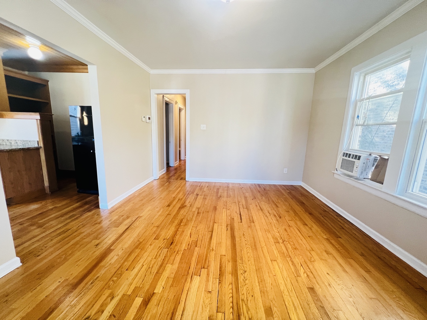 1732 W Wallen Avenue, Chicago, IL 60626