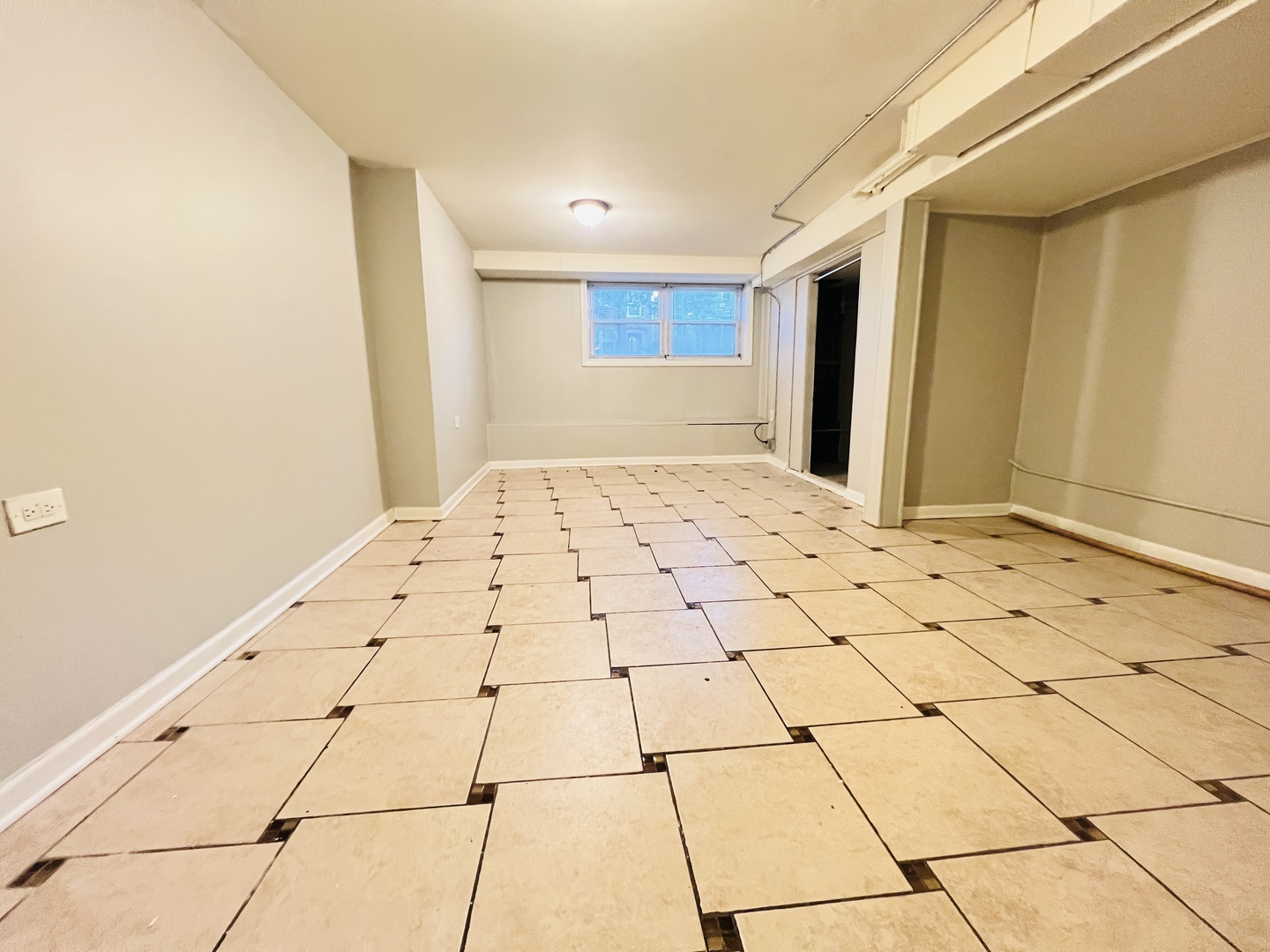 1732 W Wallen Avenue, Chicago, IL 60626